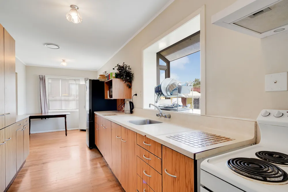 Photos of 117 Mahoe Street