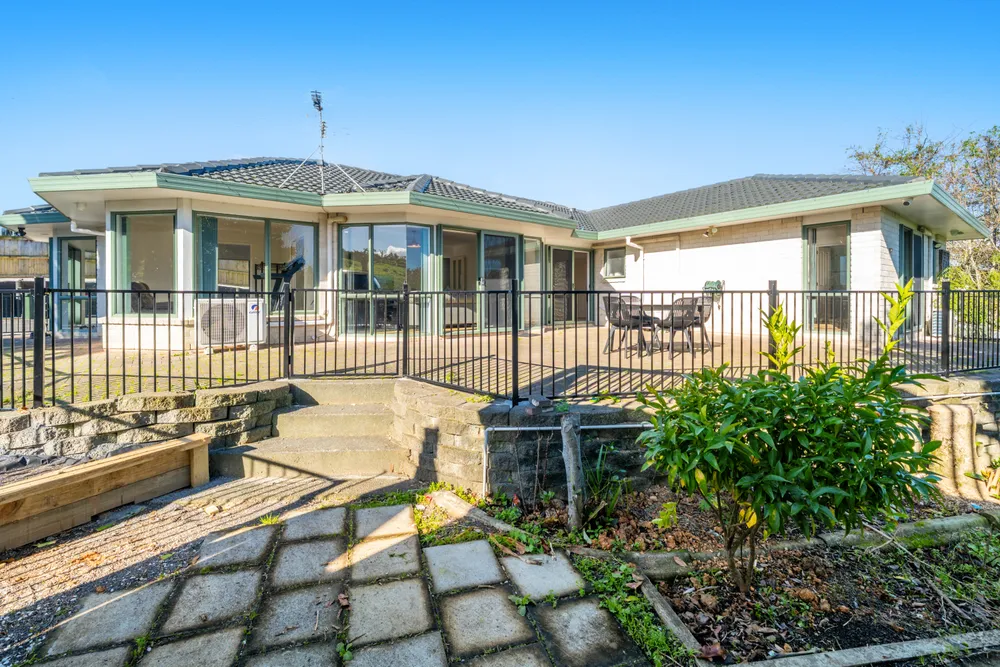 Photos of 180 Settlement Road