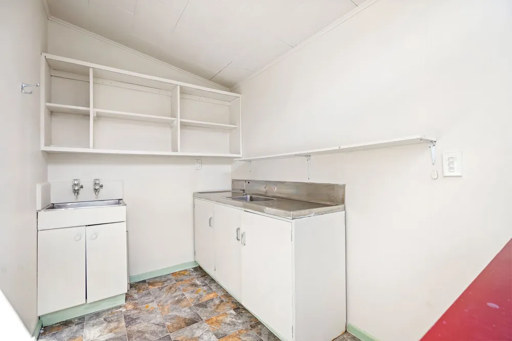 Photos of 162 Kamo Road