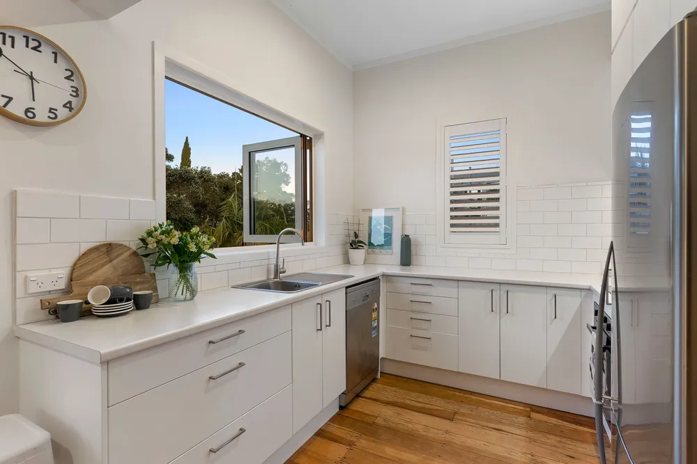 Photos of 33 Schofield Street