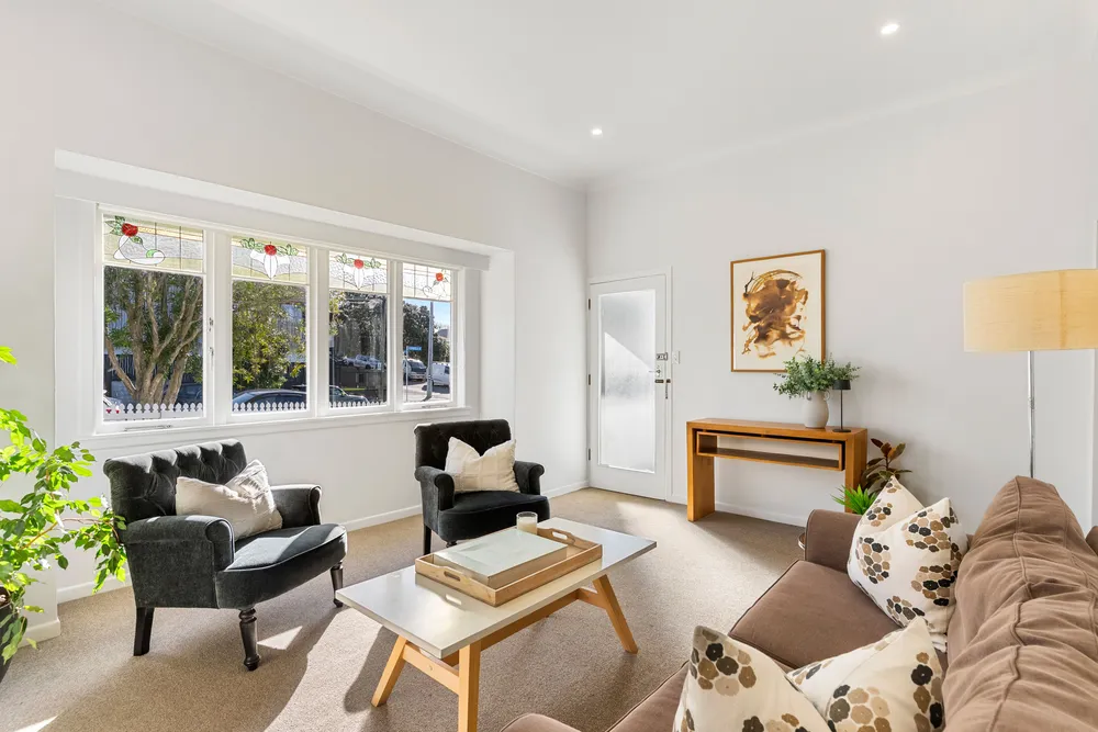Photos of 33 Schofield Street
