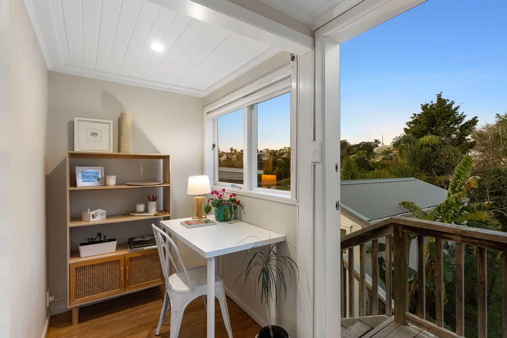 Photos of 33 Schofield Street
