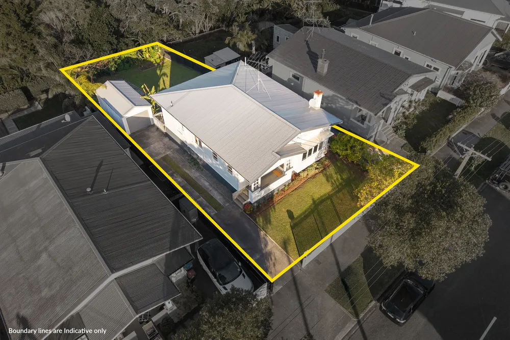 Photos of 33 Schofield Street