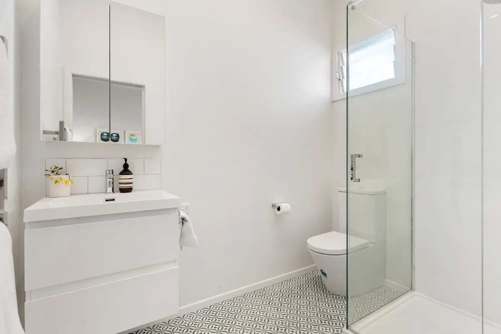 Photos of 33 Schofield Street