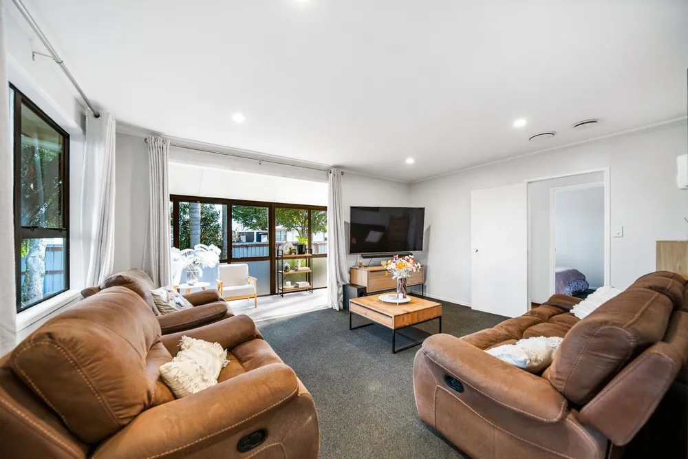 Photos of 24 Pukeroa Place
