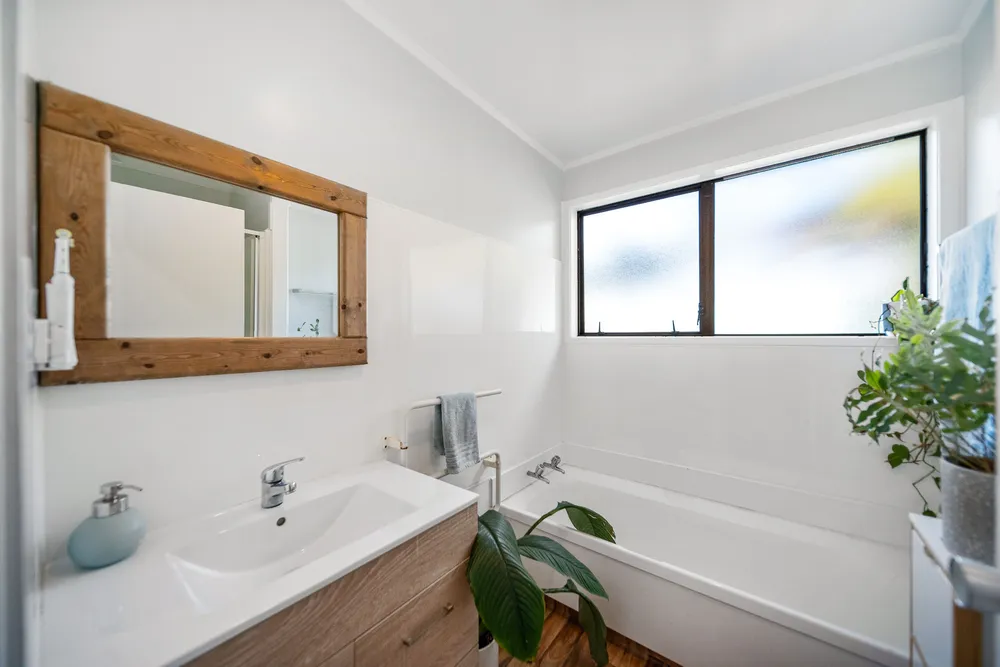 Photos of 24 Pukeroa Place