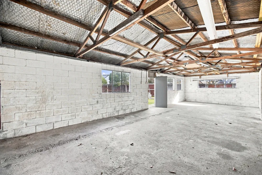 Photos of 12 Chartwell Street