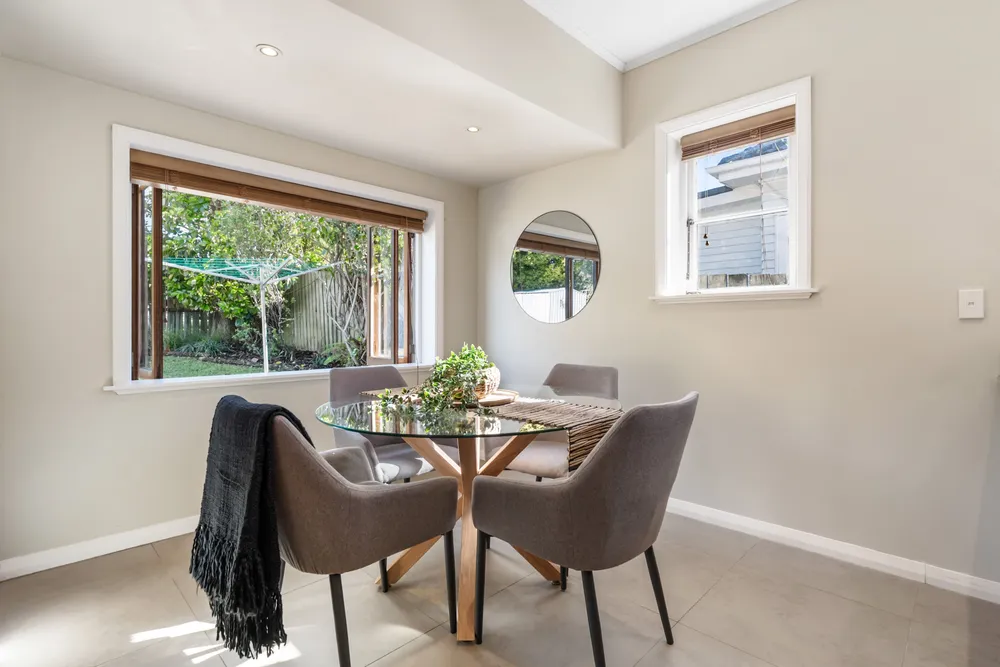 Photos of 76B Walmer Road