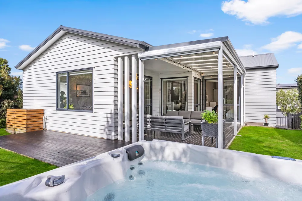 Photos of 61A Castledine Crescent