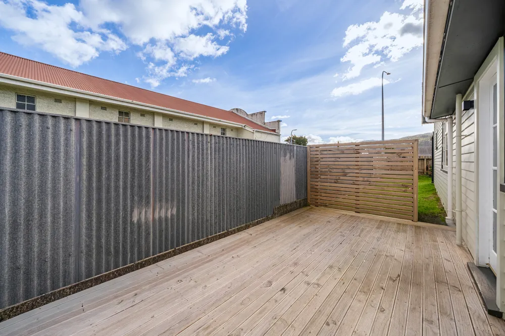 Photos of 784 Fergusson Drive