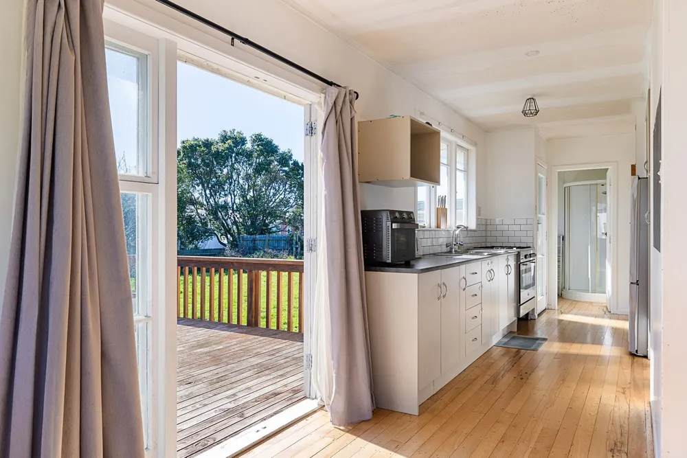 Photos of 12 Ropata Street