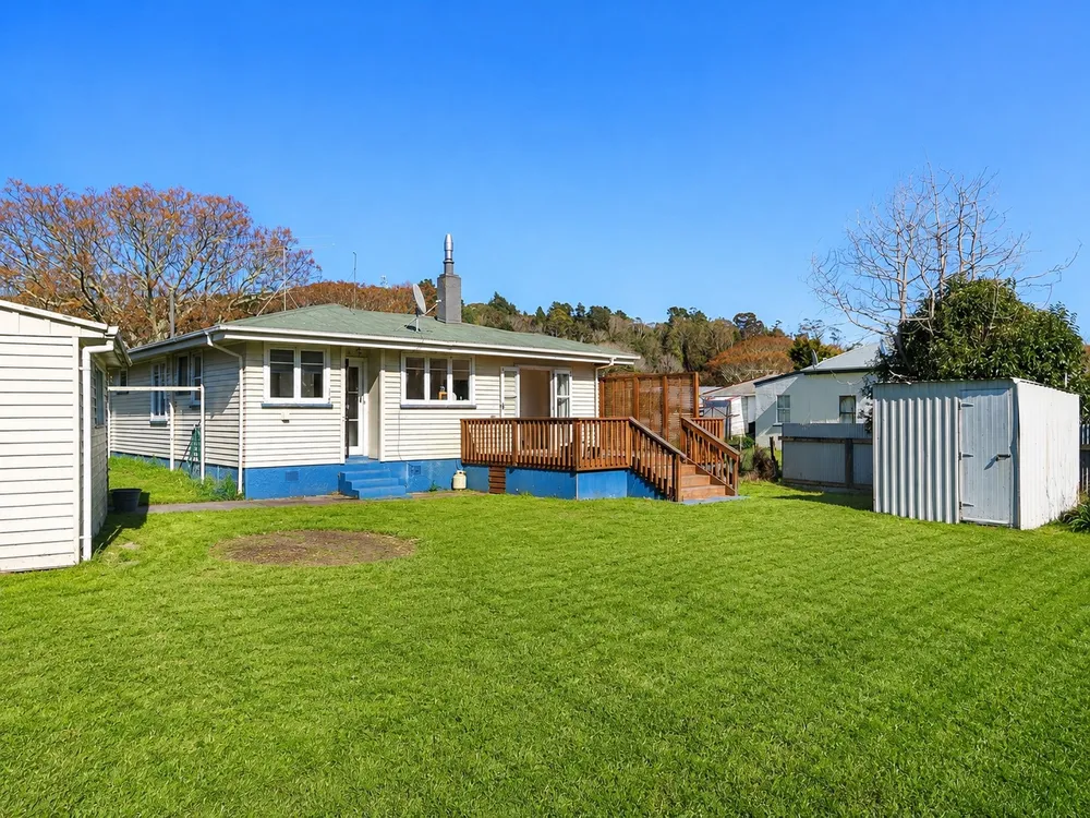 Photos of 12 Ropata Street