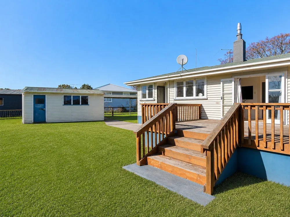 Photos of 12 Ropata Street