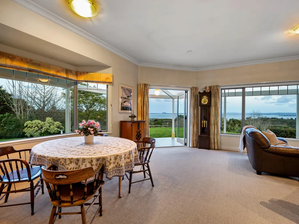 Photos of 258 Kauri Point Road