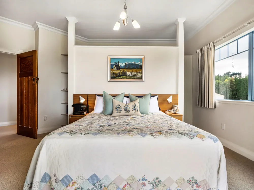 Photos of 258 Kauri Point Road