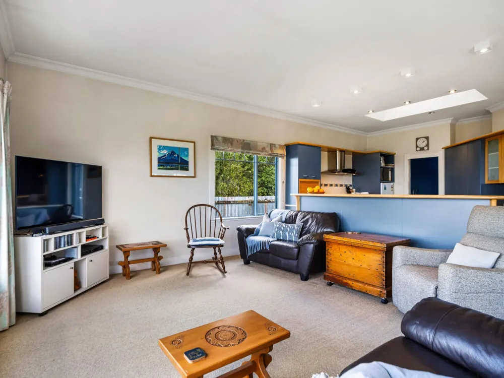 Photos of 258 Kauri Point Road