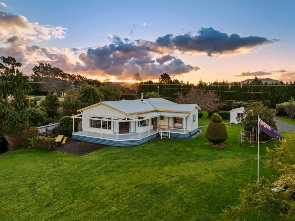 Photos of 258 Kauri Point Road