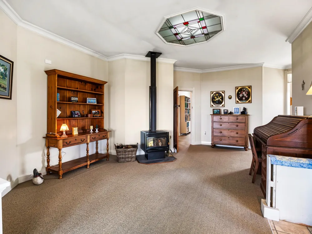 Photos of 258 Kauri Point Road
