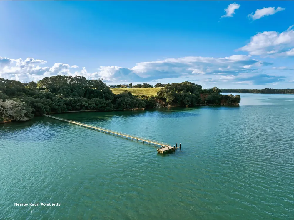 Photos of 258 Kauri Point Road