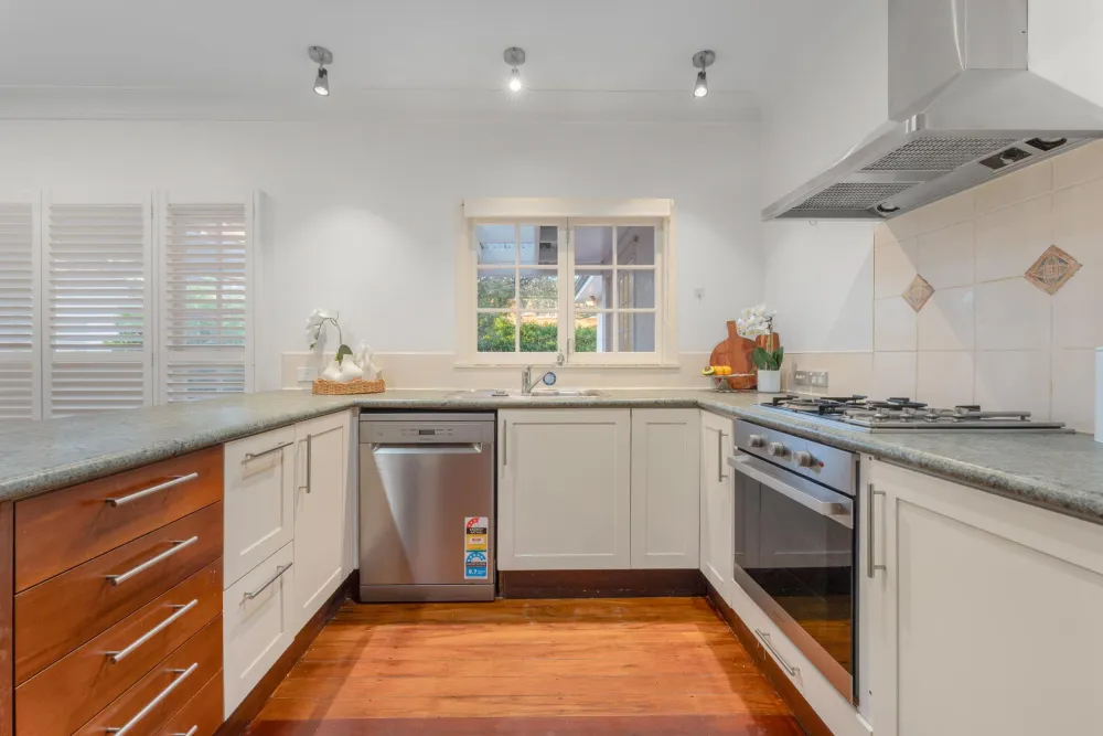 Photos of 232 Lake Road