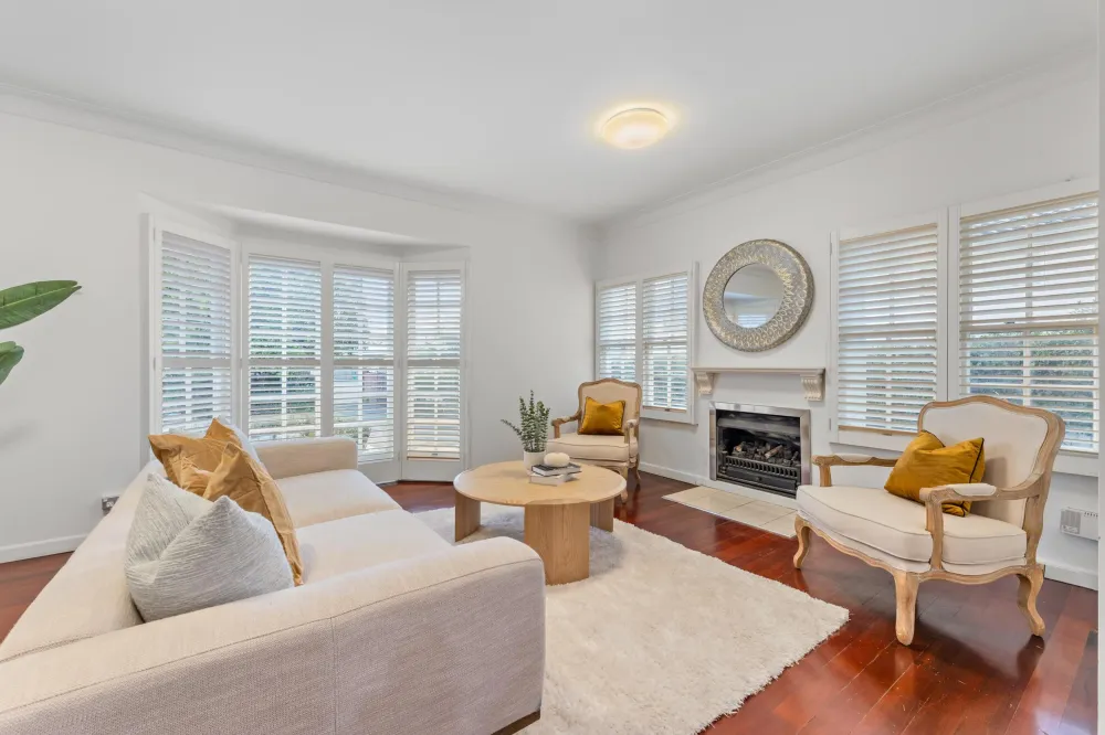 Photos of 232 Lake Road