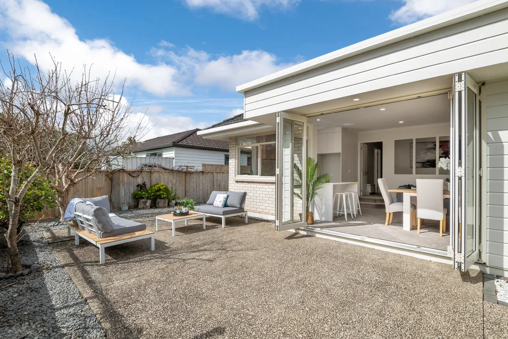 Photos of 37 English Oak Drive