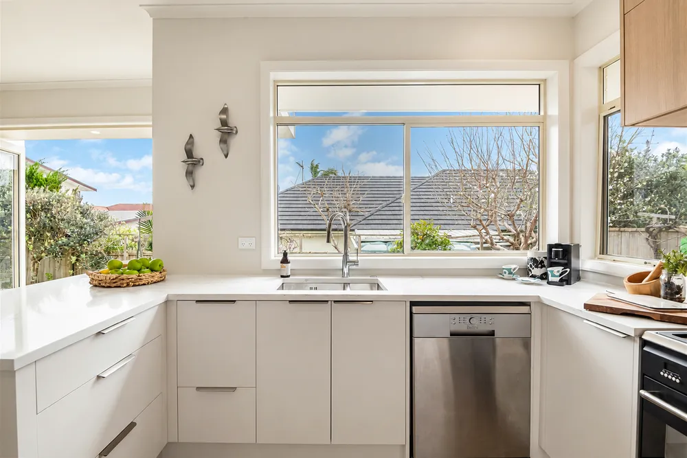 Photos of 37 English Oak Drive