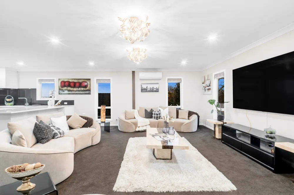 Photos of 18 Otahuri Crescent