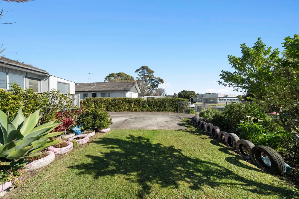 Photos of 55 Flat Bush Road