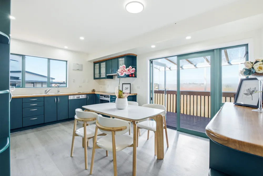 Photos of 512 Glenfield Road