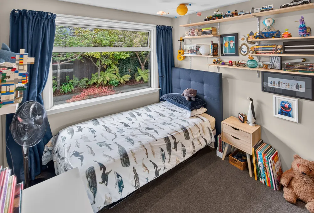 Photos of 21 Wendover Street