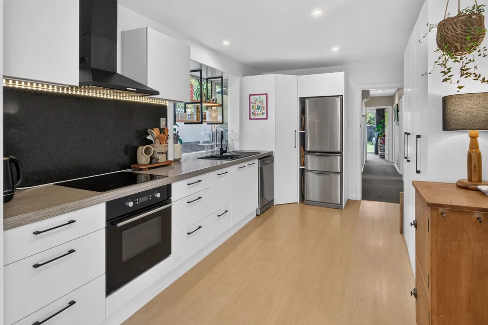 Photos of 21 Wendover Street