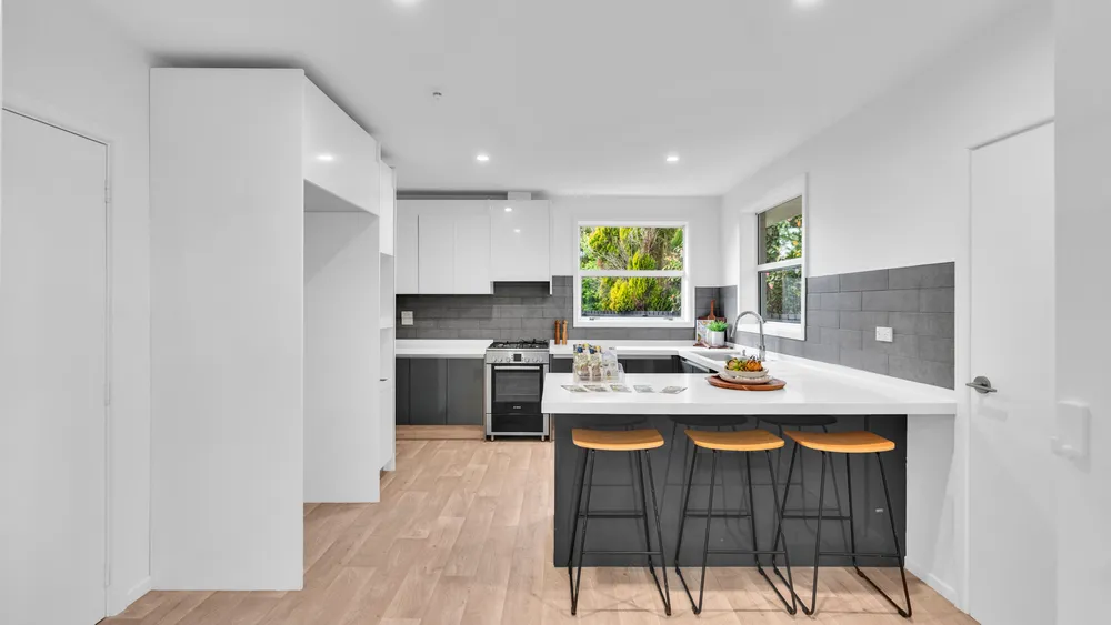 Photos of 15 Toorak Avenue