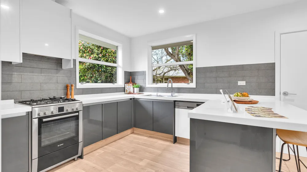 Photos of 15 Toorak Avenue
