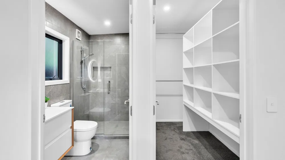 Photos of 15 Toorak Avenue