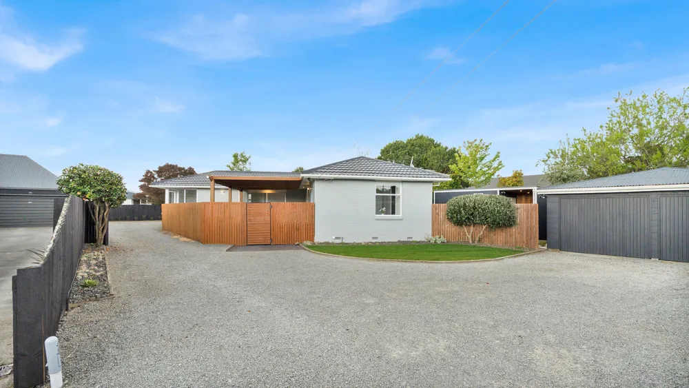 Photos of 15 Toorak Avenue