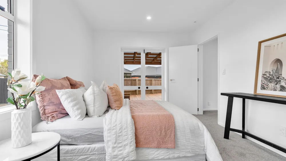 Photos of 15 Toorak Avenue