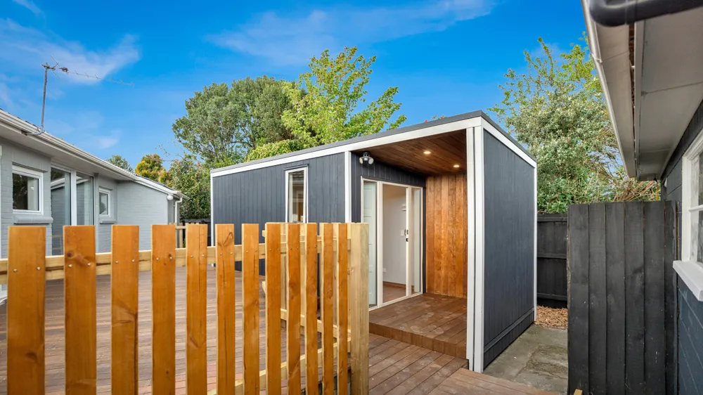 Photos of 15 Toorak Avenue