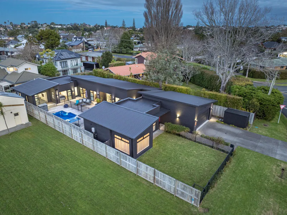 Photos of 3 Ardlui Avenue