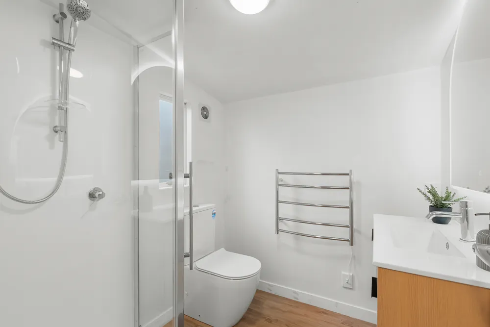 Photos of 41 Mackenzie Avenue