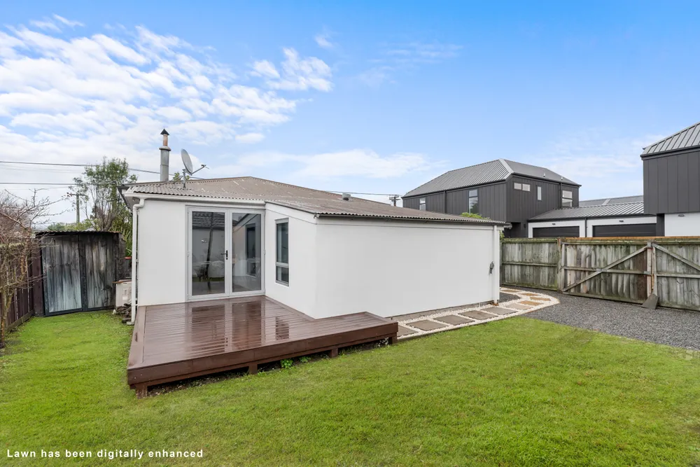 Photos of 41 Mackenzie Avenue