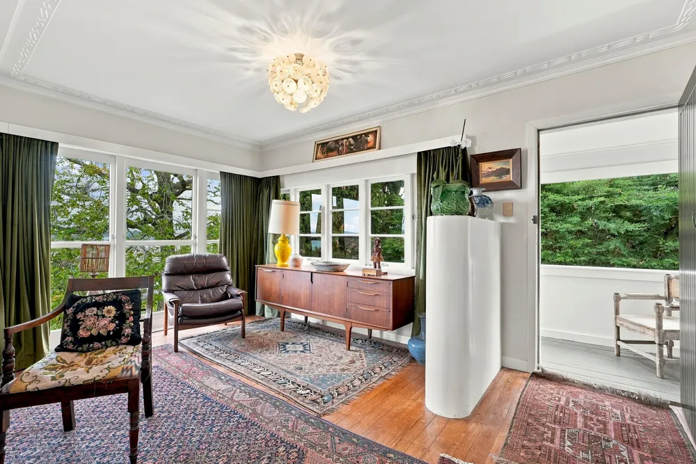 Photos of 15 Carlisle Road