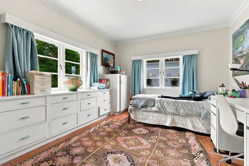 Photos of 15 Carlisle Road