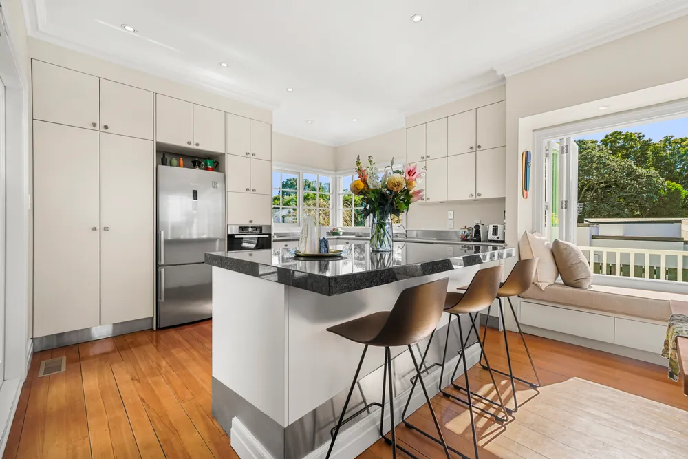 Photos of 8 Waitoa Street