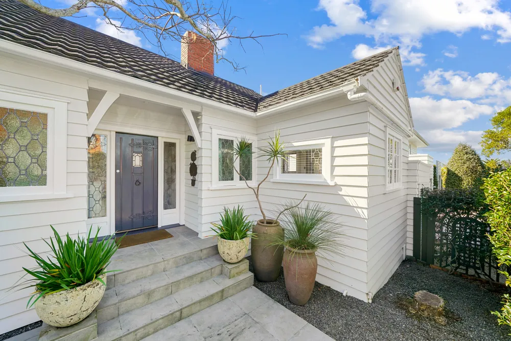 Photos of 8 Waitoa Street