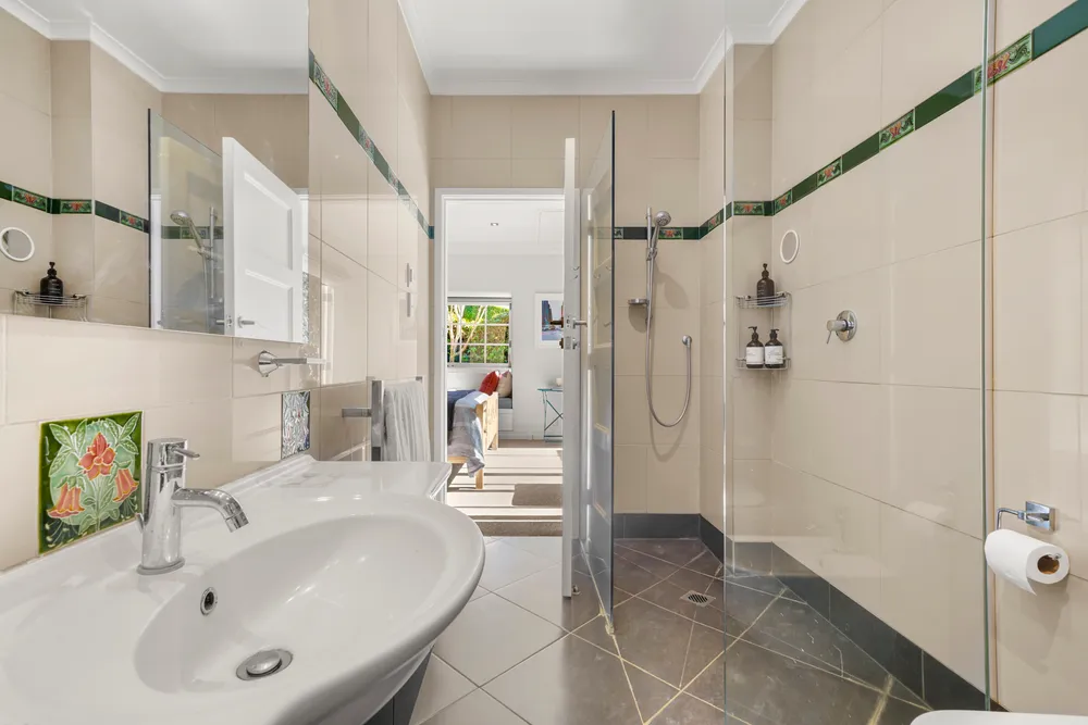 Photos of 8 Waitoa Street