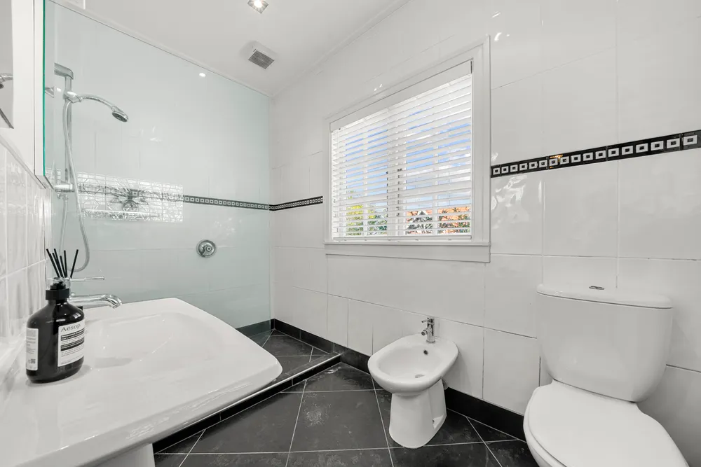Photos of 8 Waitoa Street