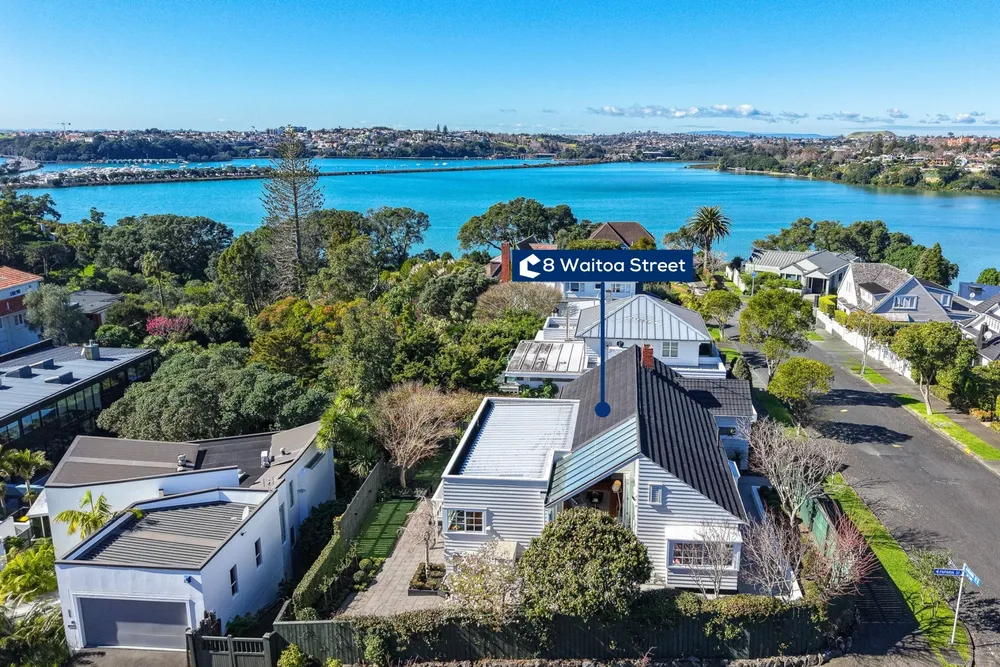 Photos of 8 Waitoa Street