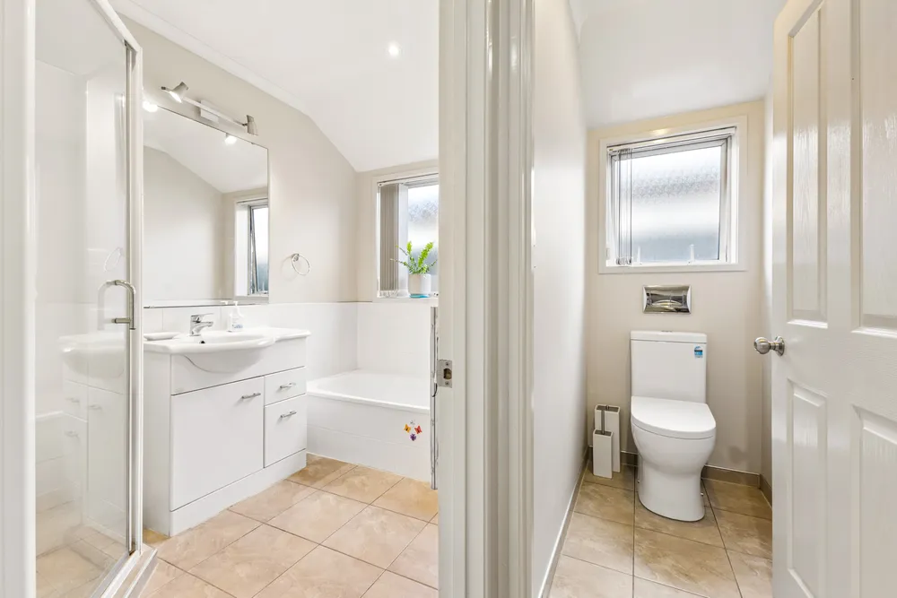 Photos of 56A Huia Road