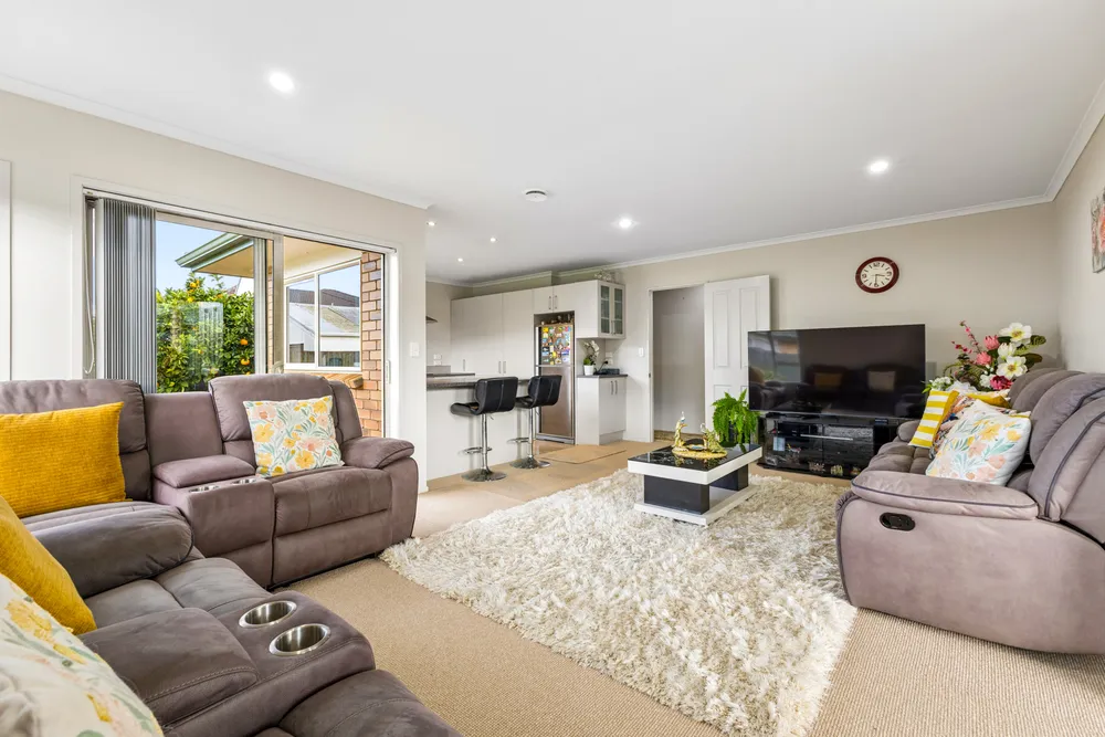 Photos of 56A Huia Road